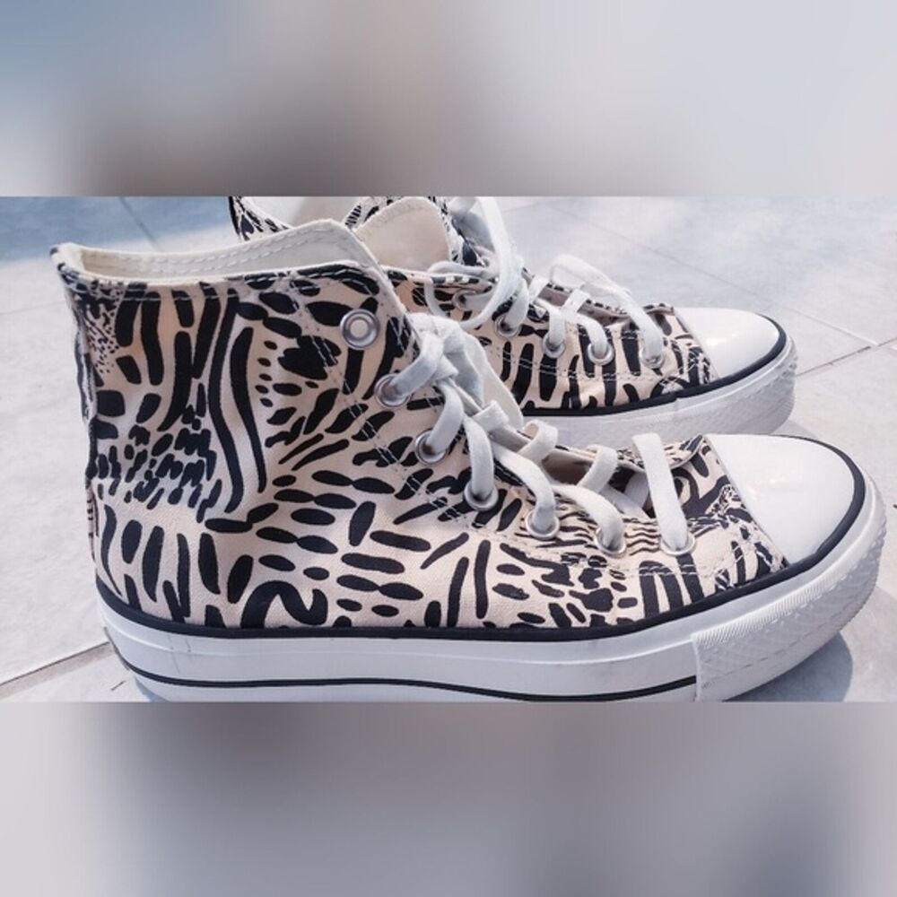 ANIMAL PRINT PLATFORM CHUCK TAYLOR ALL STAR CONVERSE SIZE 6.5 - Picture 3 of 7